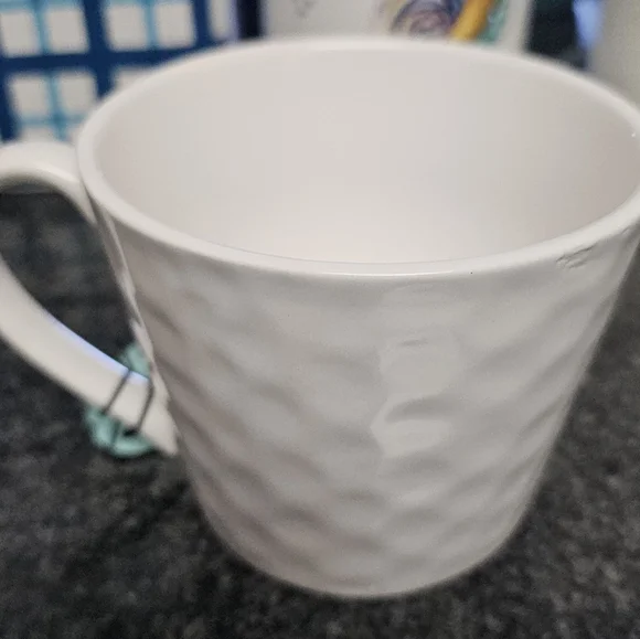 White Mug with Butterfly Design - Be Kind - Picture 3 of 4